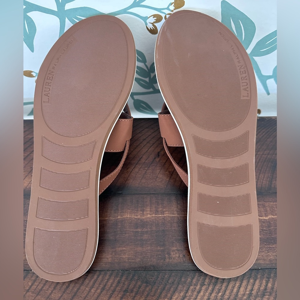 Lauren Ralph Lauren. Rosalind Flip Flops - Picture 7 of 8